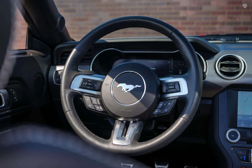 2022 Ford Mustang – nuotrauka 26