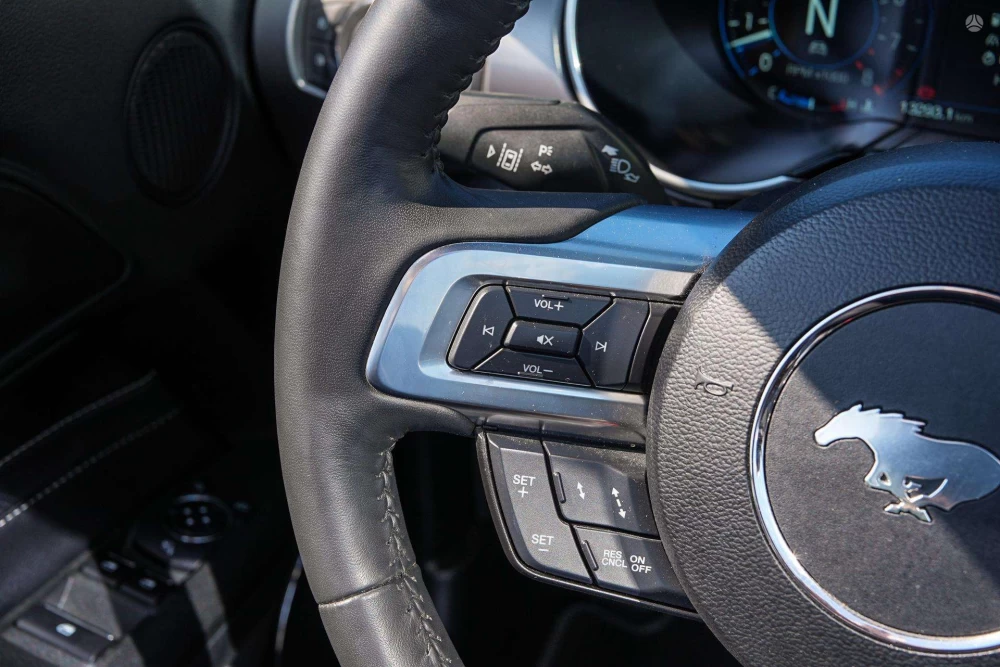2022 Ford Mustang – nuotrauka 36