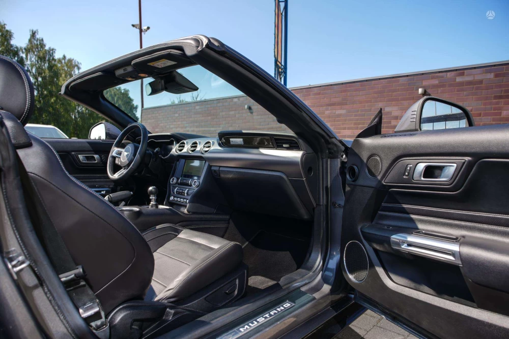 2022 Ford Mustang – nuotrauka 45